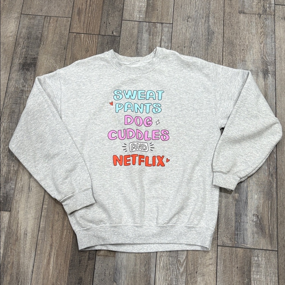 Gray Graphic Sweatshirt for Dog Lovers